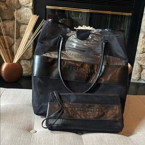 Burberry Fragrances Black Mesh Carry Tote